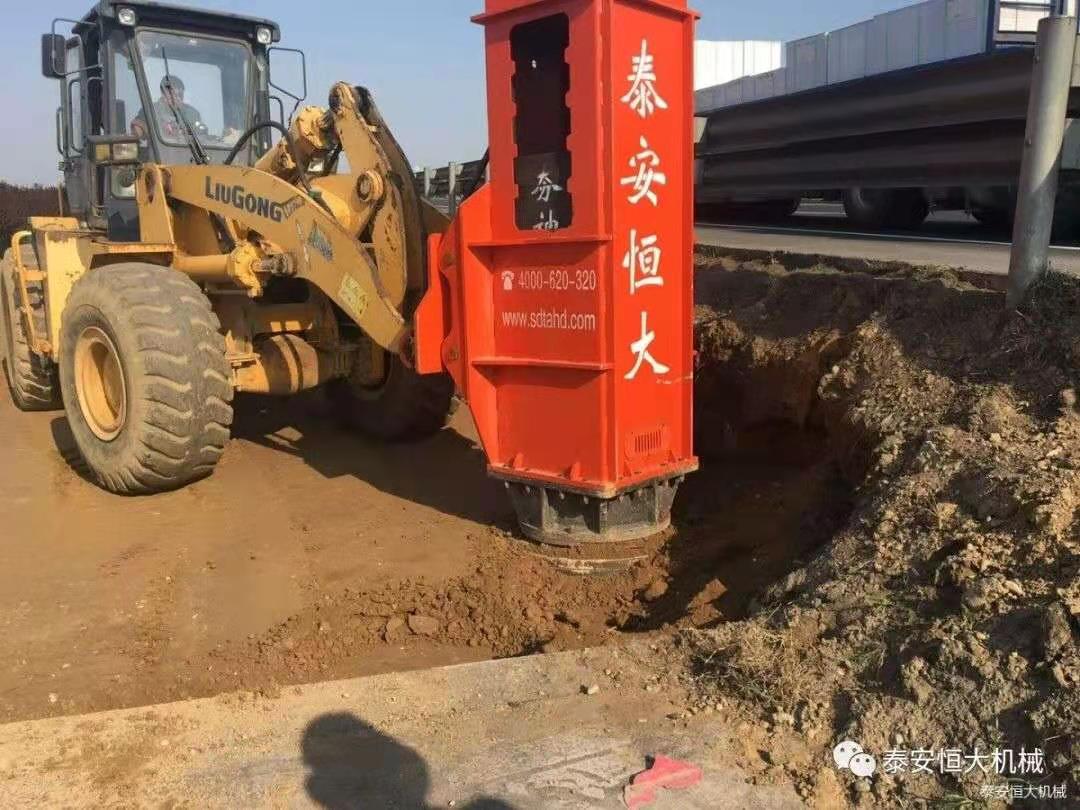 恒大機(jī)械應(yīng)邀出席新臺(tái)高速臺(tái)背、涵背設(shè)計(jì)方案研討會(huì) 恒大機(jī)械應(yīng)邀出席新臺(tái)高速臺(tái)背、涵背設(shè)計(jì)方案研討會(huì)